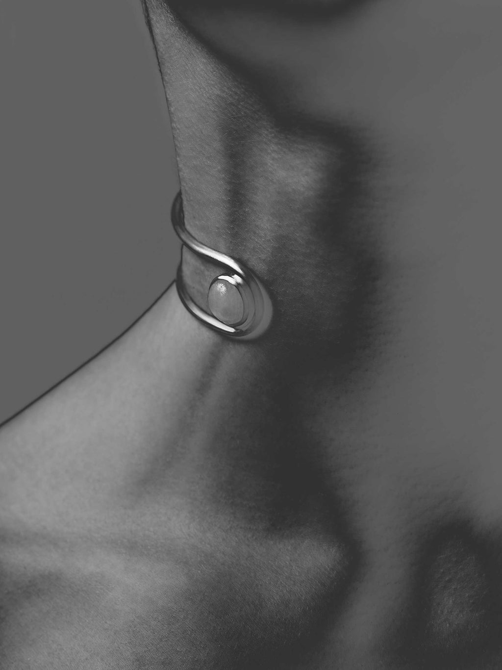 ATLAS CHOKER