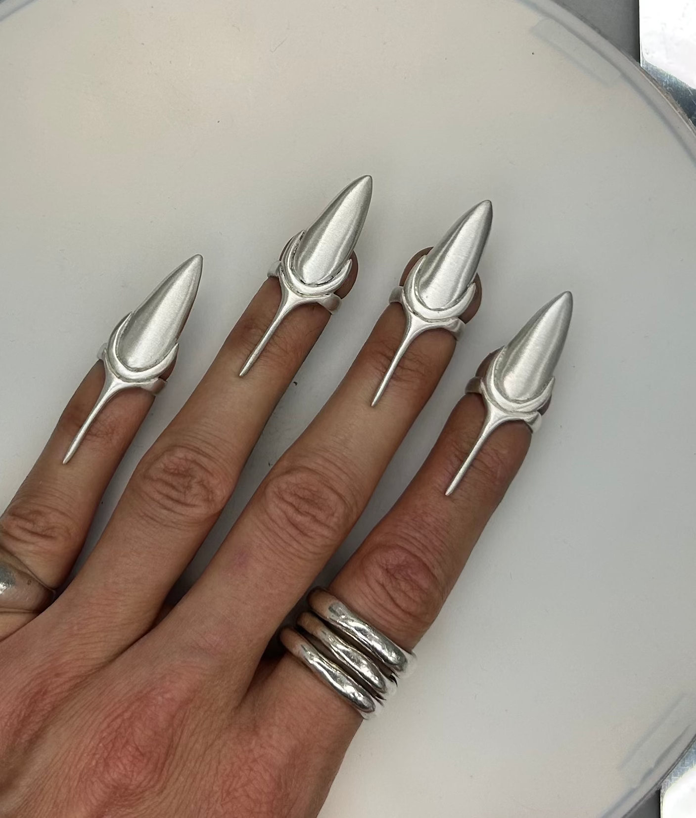 AUTHORITY NAILS